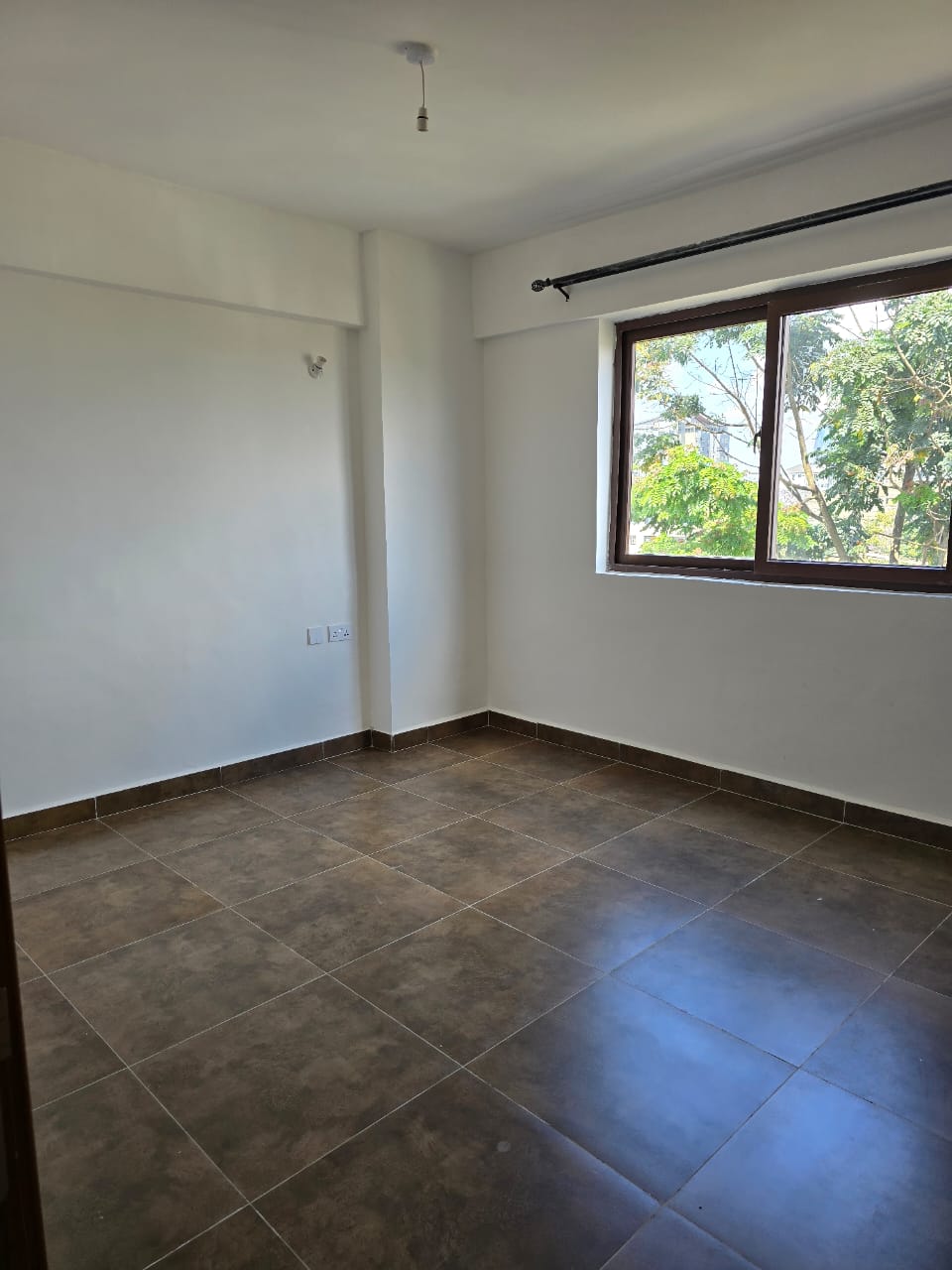 places with pool facilities for sale in Nairobi