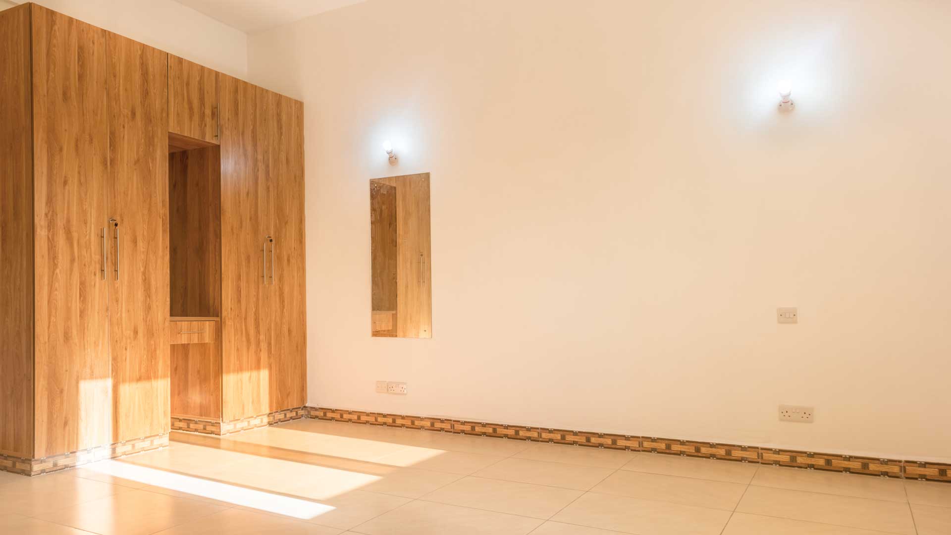 apartments with 3 bedroom in Mombasa
